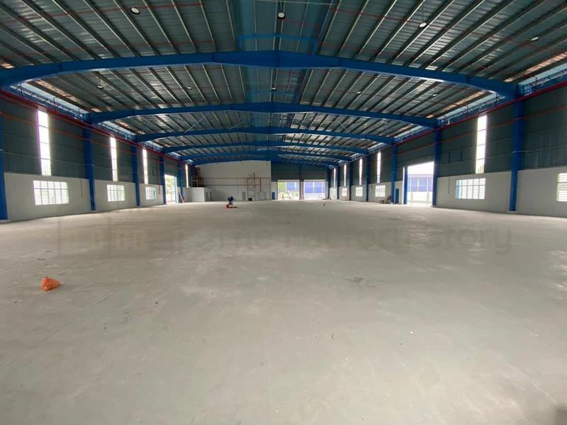 Detached Factory And Warehouse For Rent