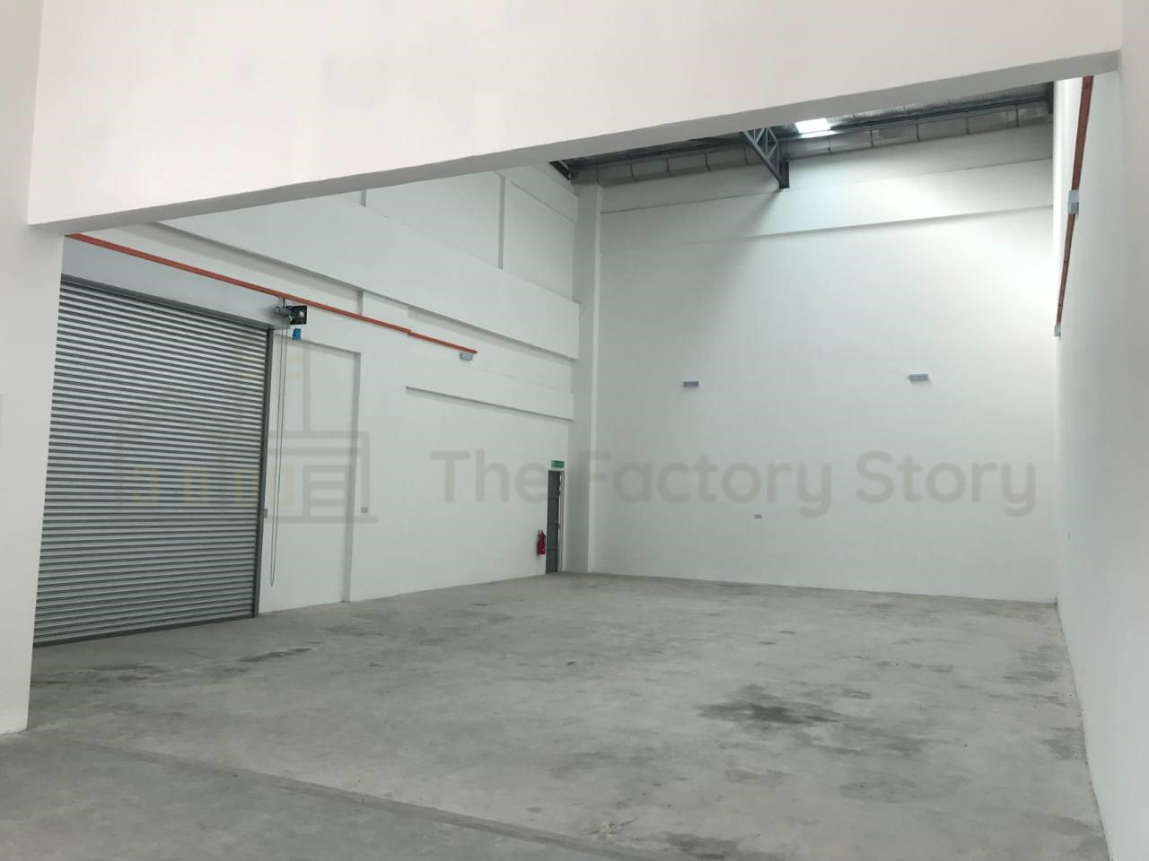 Kulai Taman Lagenda Putra Corner Unit Cluster Factory for Sale
