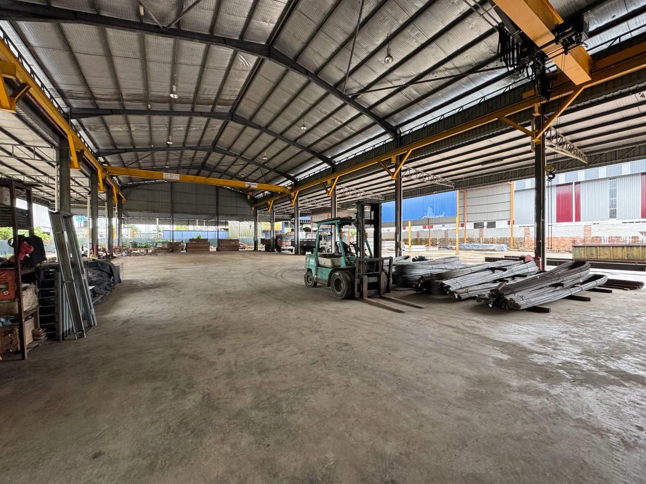 Senai Detached Factory Open Shed Detached Factory for Rent